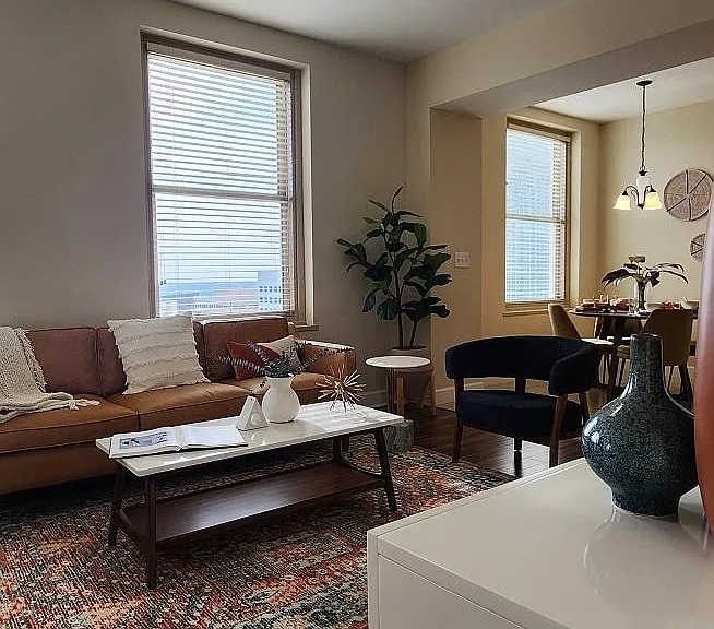 Nissen Building Apartments — Photo 43