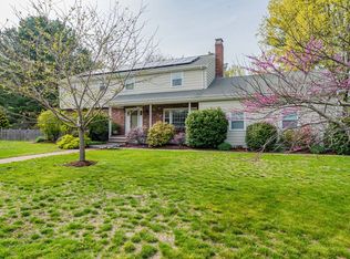 35 Saddle Club Rd, Lexington, MA 02420