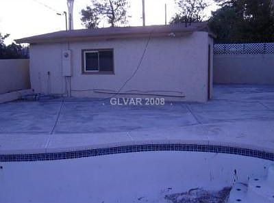 1st image of 812 Sweeney Ave