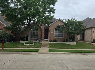 321 Old York Rd, Irving, TX 75063
