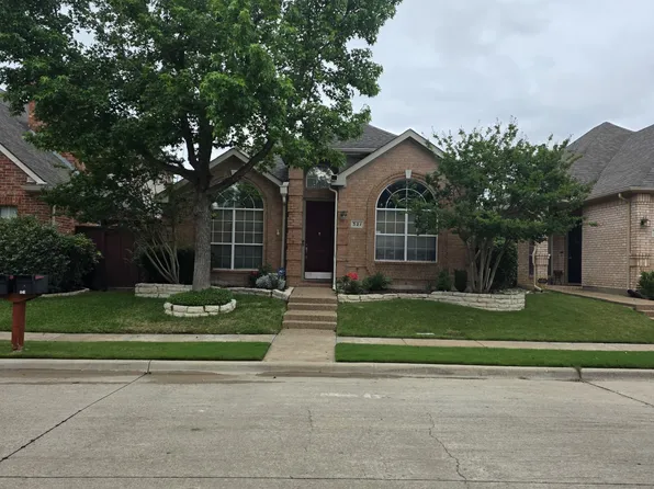 321 Old York Rd, Irving, TX 75063