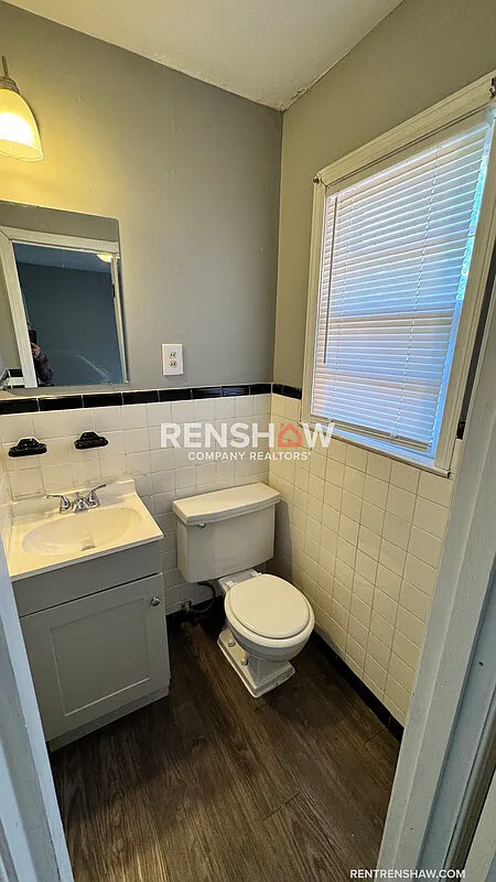 3 bed, 1.0 bath, 1192 sqft, $1,095 — Photo 4