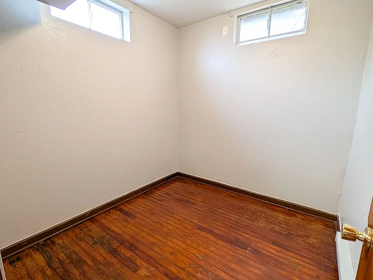 704 Hickory St — Photo 19