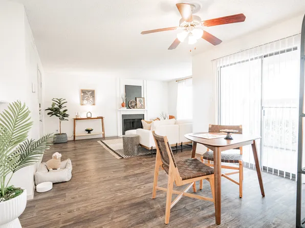 Riverwalk Apartments