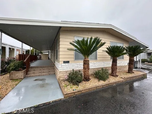 881 N Lake St Space 262, Hemet, CA 92544