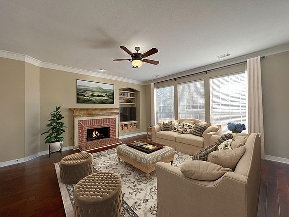 3rd image of 1429 Dartmouth Dr