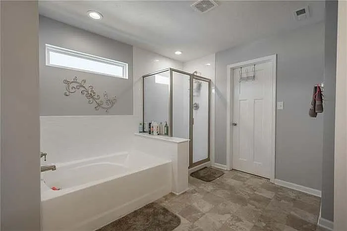 2096 Amur Ct — Photo 25
