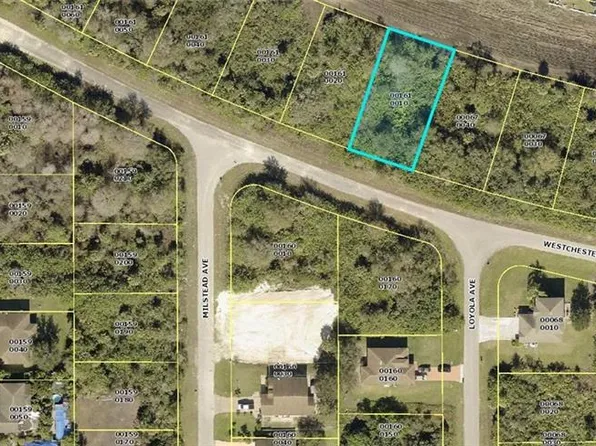 446 Westchester DR, LEHIGH ACRES, FL 33972
