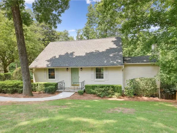 2614 Ridgemore Rd NW, Atlanta, GA 30318