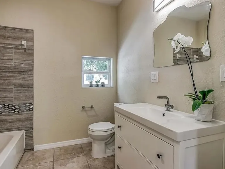 3625 E Mohawk Ave — Photo 5