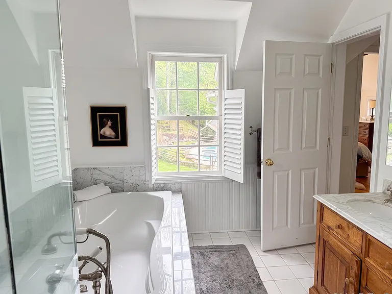 48 Goodwives River Rd — Photo 14