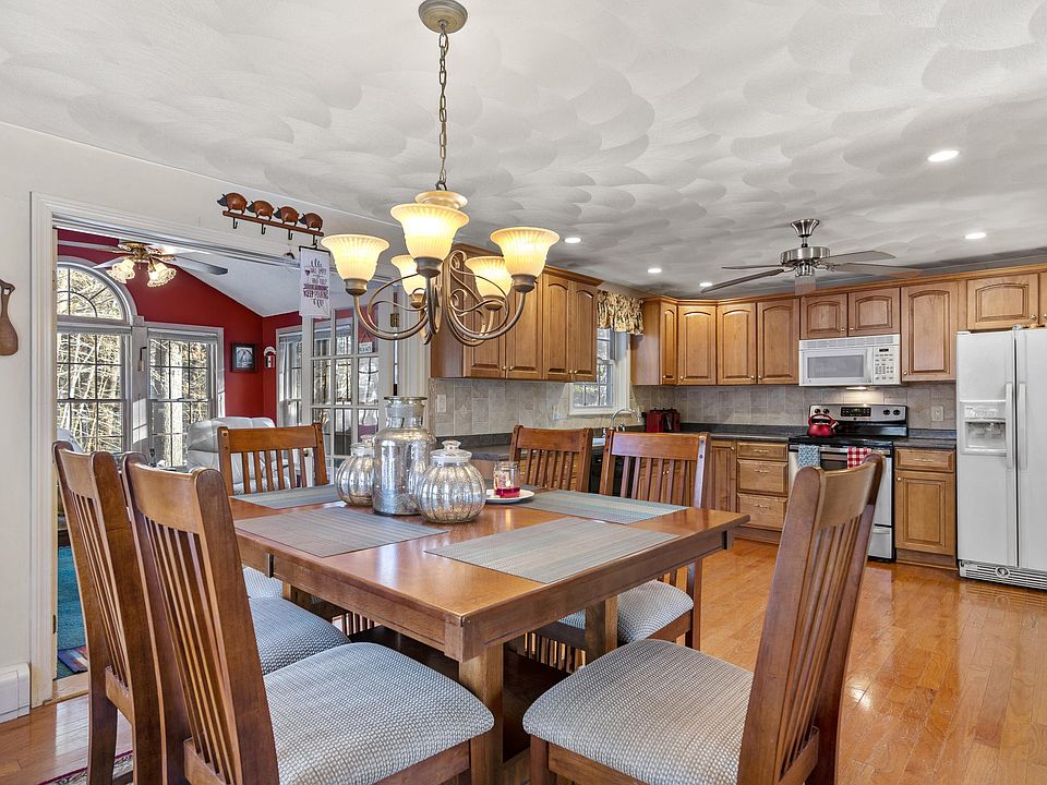 32 West Road, Londonderry, NH 03053 Zillow