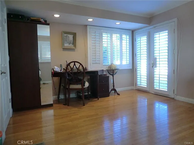 834 Delaware Rd — Photo 11