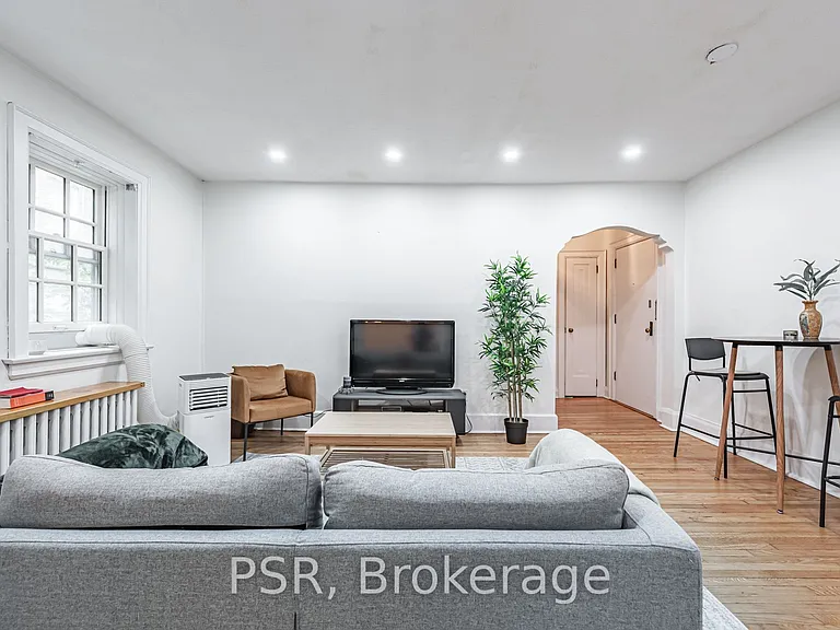 480 Oriole Pkwy #108 — Photo 5
