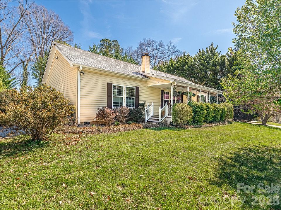 1st image of 8 Jackson Cove Rd