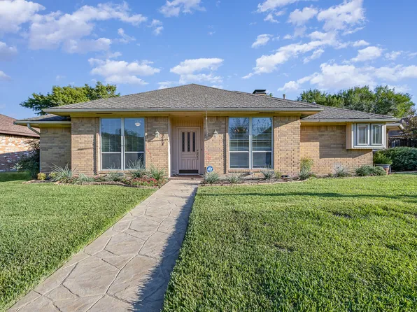 2217 Cedar Cir, Carrollton, TX 75006