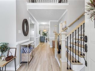 107 Swanson Ct, Yorktown, VA 23693