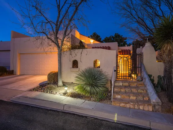22 Las Casitas, Las Cruces, NM 88007