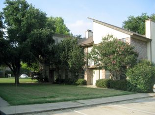 3081 W Sycamore Cir, Euless, TX 76040