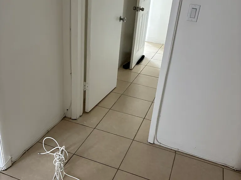 1600 NE 114th St #106 — Photo 18