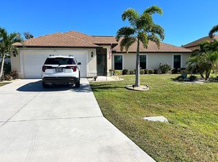 423 NW 7th Pl, Cape Coral, FL 33993