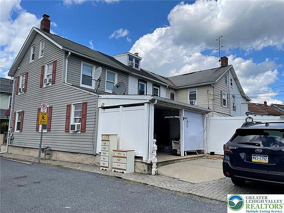 4th image of 219 Mulberry St