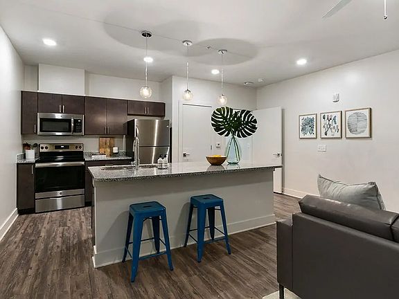 2nd image of 1514 6th Ave E #2B-2Ba