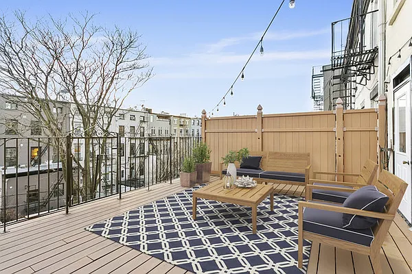 Sold by Compass | media 15