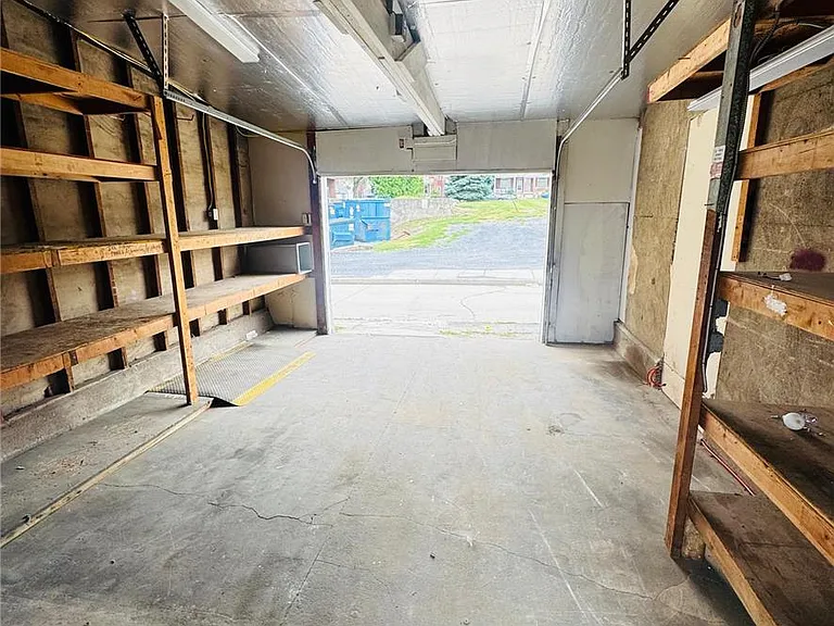 622 Cleveland St — Photo 30