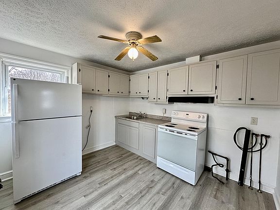 4th image of 115 Johnson St