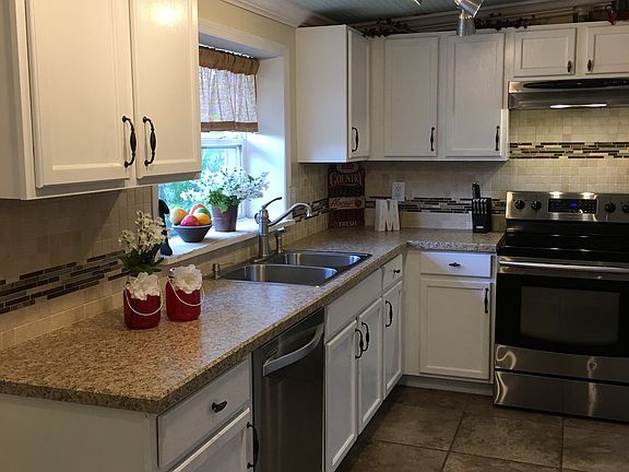 2nd image of 726 Wildabon Ave