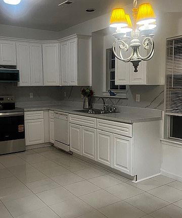 2nd image of 1125 Gaymont Ct
