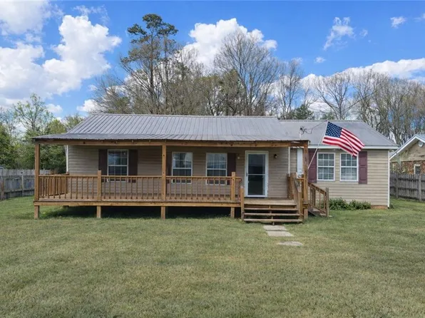 1135 W 8th St, Bogalusa, LA 70427