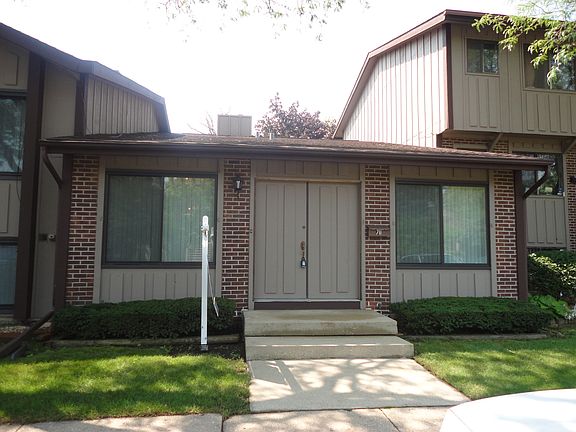 2nd image of 711 Circle Dr