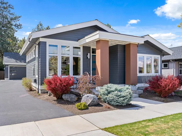 1233 SW Bryanwood Pl, Bend, OR 97702