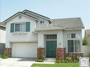 545 S Marigold Ln, Orange, CA 92866
