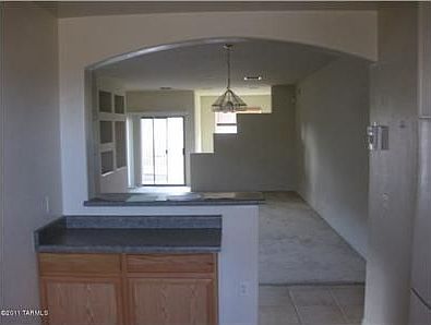 3rd image of 354 E Calle Cano
