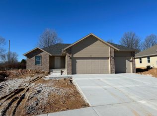 107 Melton Rd, Ozark, MO 65721