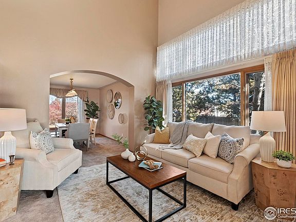 5th image of 2861 Willow Creek Dr