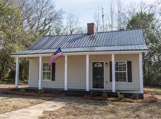 2120 Pleasant Rdg, Camden, SC 29020