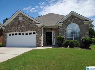 492 Enclave Cir, Fultondale, AL 35068