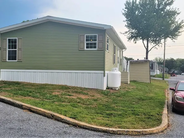 69 Mildred Ave, Birdsboro, PA 19508
