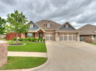 3301 Briargate Rd, Edmond, OK 73034