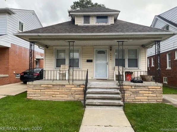6620 Coleman St, Dearborn, MI 48126