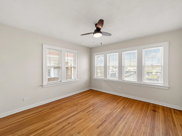 16209 Madison Ave #4 — Photo 6