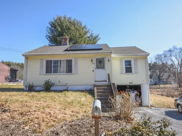 52 Pleasant St, Upton, MA 01568