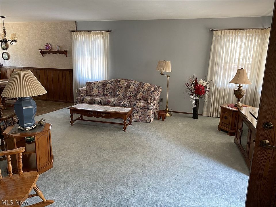 2324 Russell Ave, Parma, OH 44134 Zillow