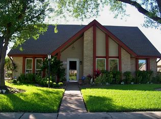 9931 Sagegate Dr, Houston, TX 77089