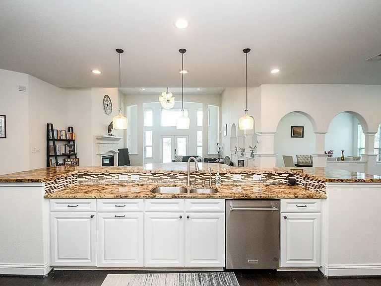 28426 Rolling Ridge Dr — Photo 7