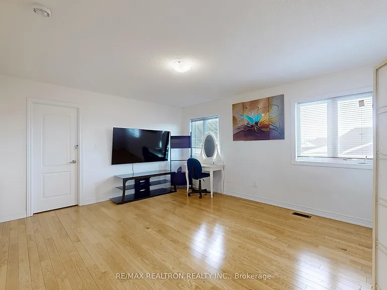 22 Pietrowski Dr #UPPER — Photo 24